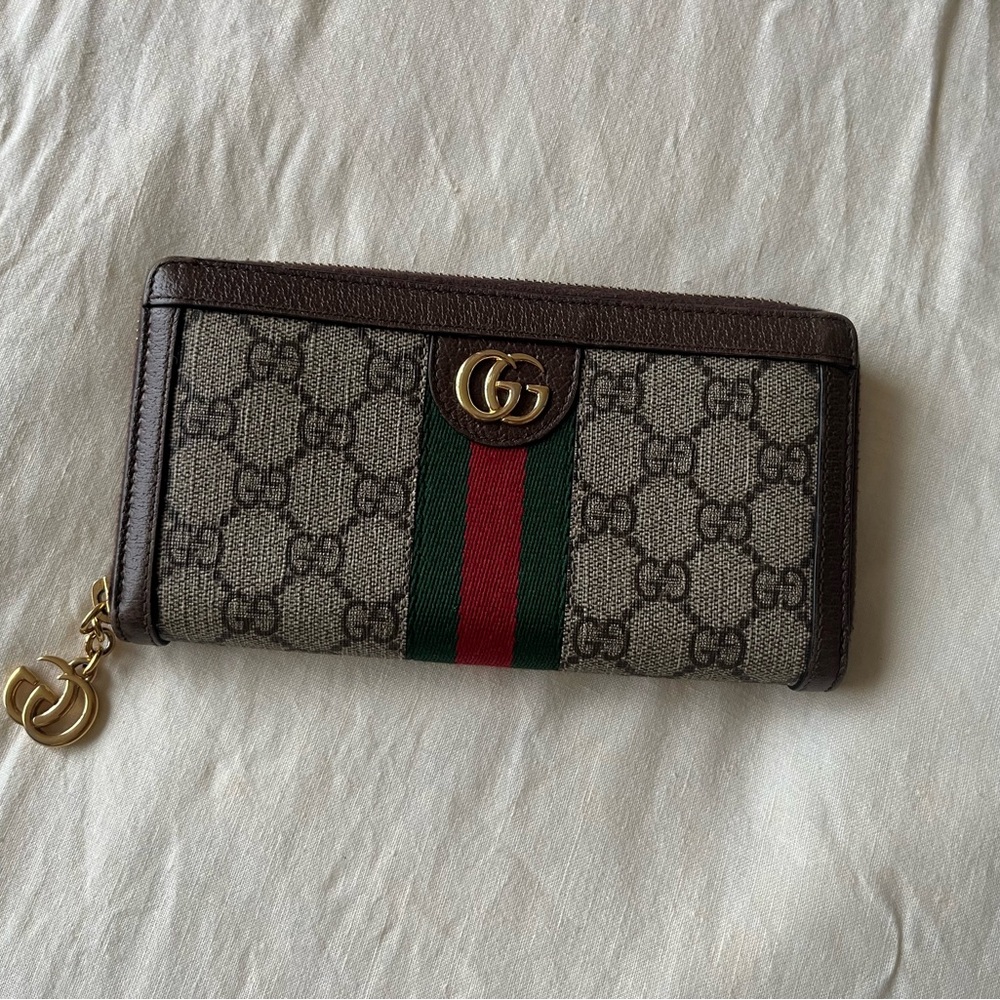 Gucci GG Supreme Monogram Web Ophidia Zip Around Wallet